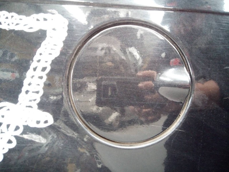 Recambio de tapa exterior combustible para jeep gr. cherokee (wh) 3.0 crd limited referencia OEM IAM   