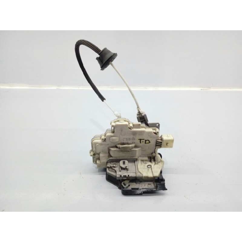 Recambio de cerradura puerta trasera derecha para audi q7 (4l) referencia OEM IAM   E1-B6-12-4