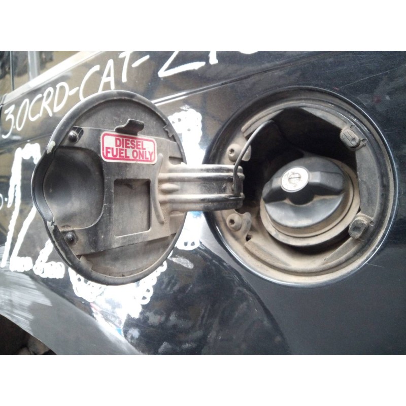 Recambio de tapa exterior combustible para jeep gr. cherokee (wh) 3.0 crd limited referencia OEM IAM   