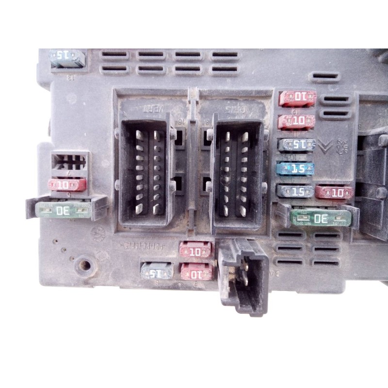 Recambio de caja reles / fusibles para peugeot 307 break / sw (s1) sw clim referencia OEM IAM 9650664080  E3-B2-29-4