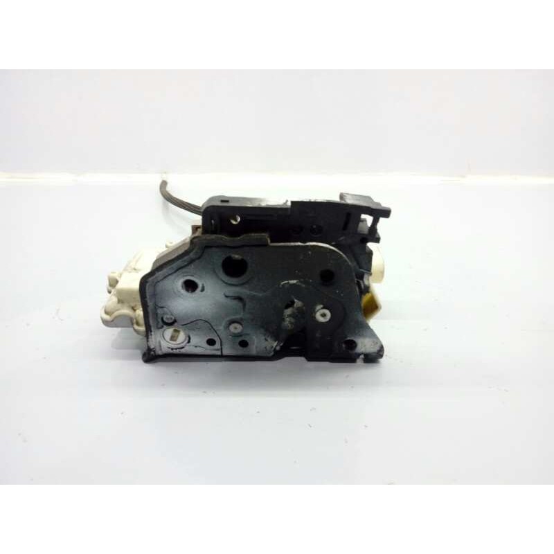 Recambio de cerradura puerta trasera derecha para audi q7 (4l) referencia OEM IAM   E1-B6-12-4