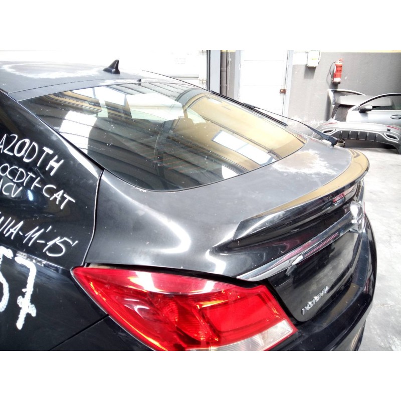 Recambio de porton trasero para opel insignia berlina selective referencia OEM IAM   