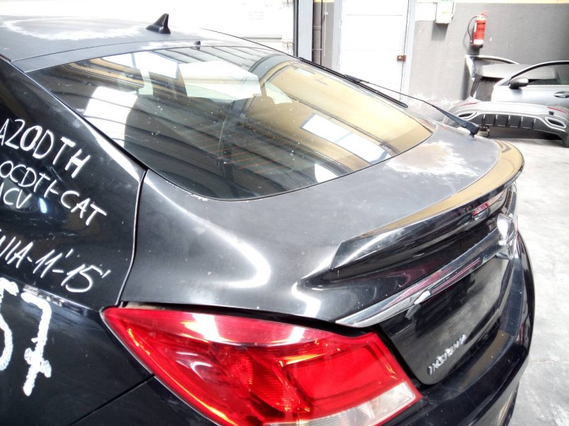 Recambio de porton trasero para opel insignia berlina selective referencia OEM IAM   