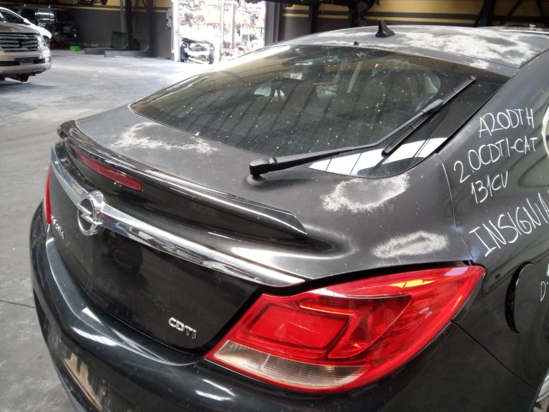 Recambio de porton trasero para opel insignia berlina selective referencia OEM IAM   