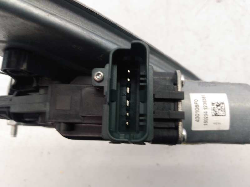 Recambio de elevalunas trasero izquierdo para renault megane iv berlina 5p business referencia OEM IAM 827219072R 402778C0602160