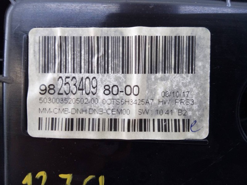 Recambio de cuadro instrumentos para peugeot 3008 suv referencia OEM IAM 9825340980  E3-B2-33-1