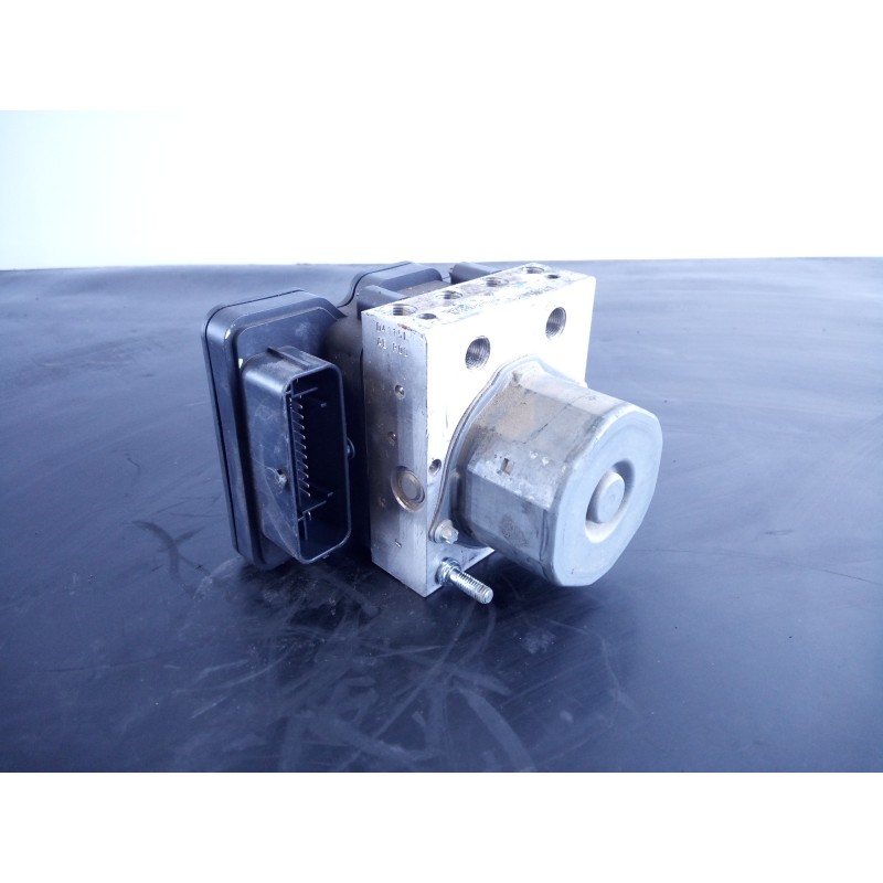 Recambio de abs para dacia duster laureate 4x2 referencia OEM IAM 476607477R 2265106516 P3-B8-28-3