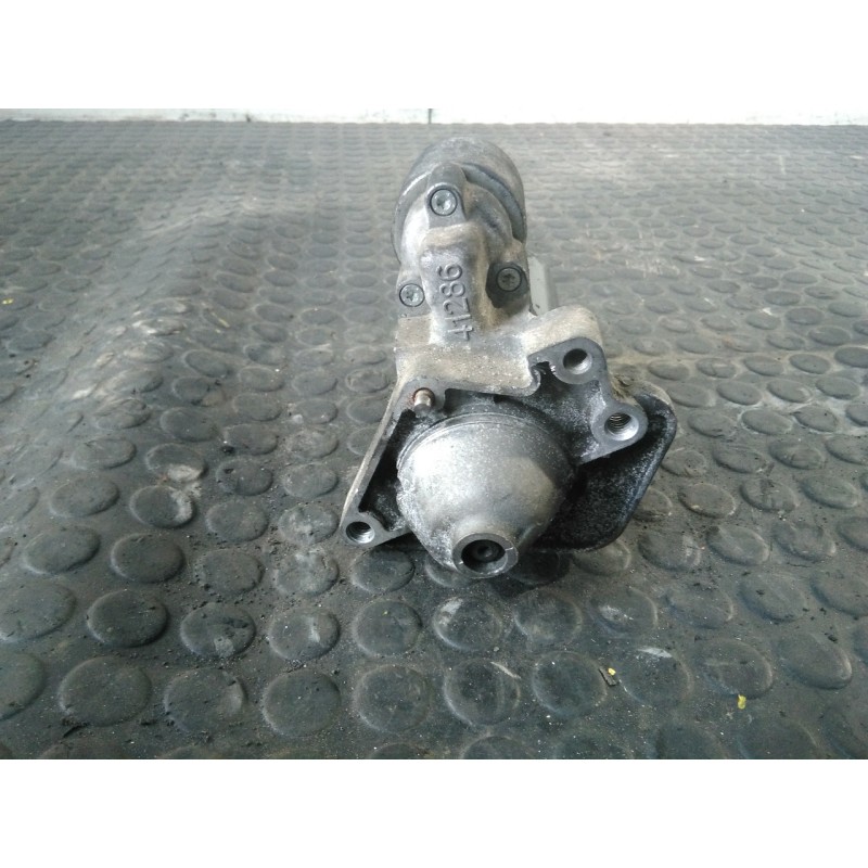 Recambio de motor arranque para renault scenic iii dynamique referencia OEM IAM 233001073R 0001136008 P3-B8-2-2