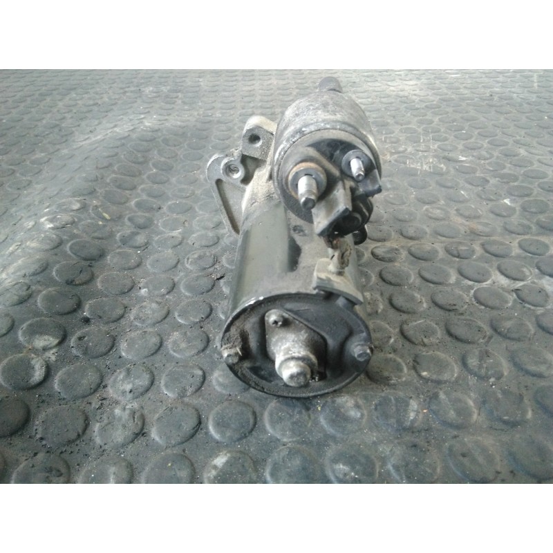 Recambio de motor arranque para renault scenic iii dynamique referencia OEM IAM 233001073R 0001136008 P3-B8-2-2