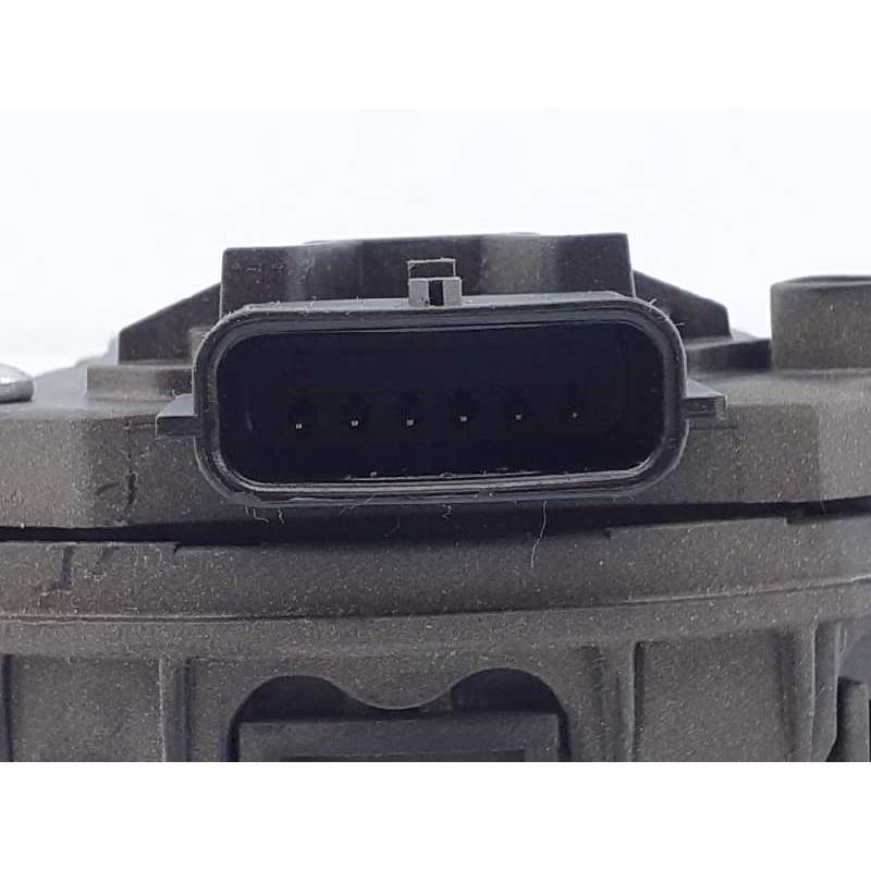 Recambio de pedal acelerador para dacia duster laureate 4x2 referencia OEM IAM 180022703R 6PV00997803 E2-A1-8-8