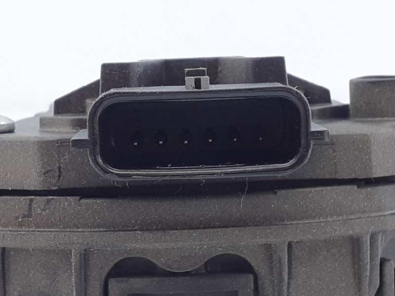 Recambio de pedal acelerador para dacia duster laureate 4x2 referencia OEM IAM 180022703R 6PV00997803 E2-A1-8-8