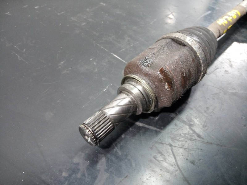 Recambio de transmision delantera izquierda para renault megane iii berlina 5 p dynamique referencia OEM IAM   P1-B6-37