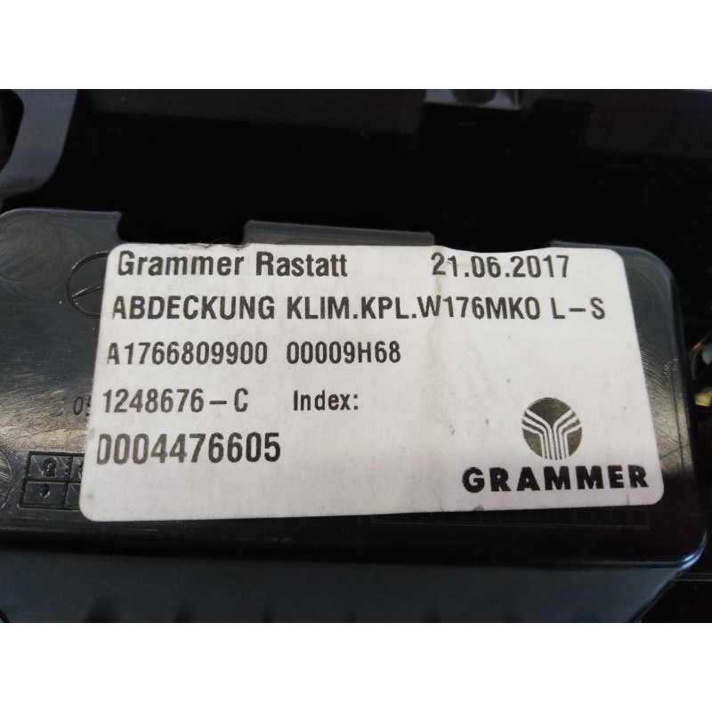 Recambio de cenicero para mercedes-benz clase a (w176) a 180 blueefficiency (176.042) referencia OEM IAM 1766809900  E3-A1-3-6