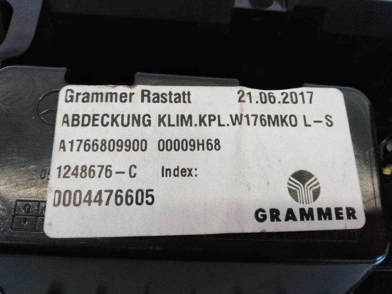 Recambio de cenicero para mercedes-benz clase a (w176) a 180 blueefficiency (176.042) referencia OEM IAM 1766809900  E3-A1-3-6