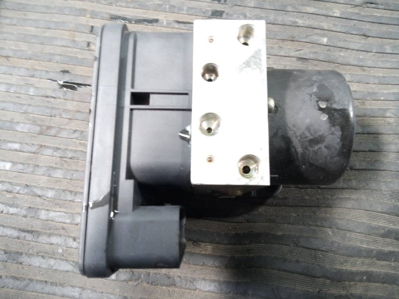 Recambio de abs para citroën c5 berlina 2.0 hpi exclusive referencia OEM IAM   P3-A8-5-5