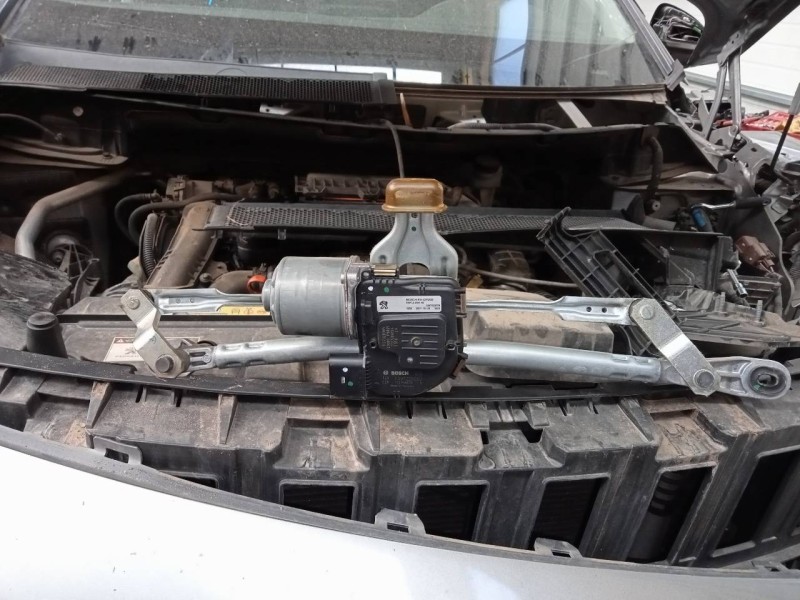 Recambio de motor limpia delantero para peugeot 3008 suv referencia OEM IAM 1397225003 1727540261 