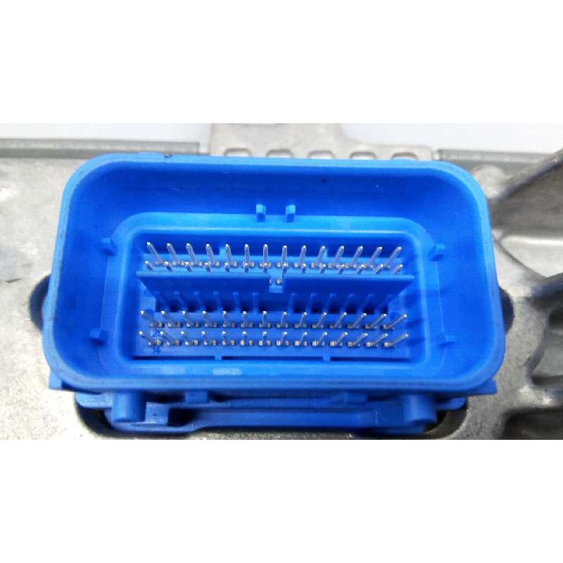 Recambio de centralita motor uce para opel astra k lim. 5türig selective referencia OEM IAM 55493025 395357783 E3-A5-33-1