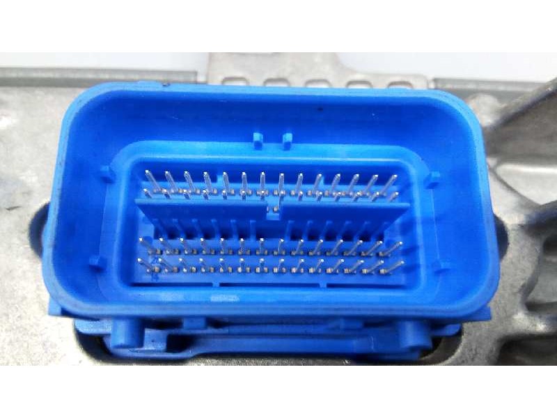 Recambio de centralita motor uce para opel astra k lim. 5türig selective referencia OEM IAM 55493025 395357783 E3-A5-33-1