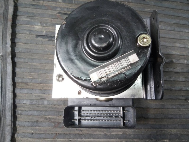 Recambio de abs para citroën c5 berlina 2.0 hpi exclusive referencia OEM IAM   P3-A8-5-5