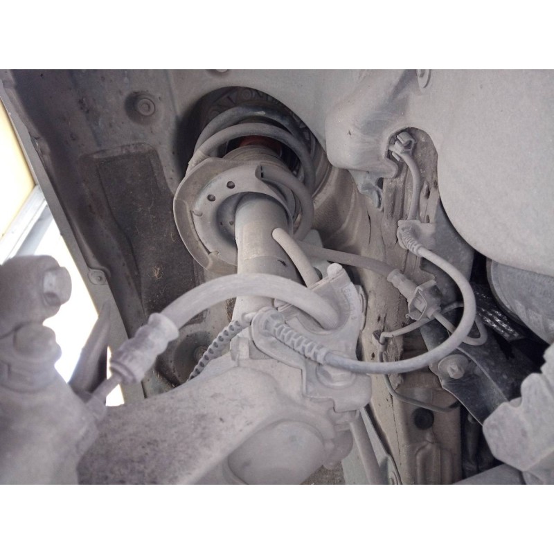 Recambio de amortiguador delantero derecho para bmw serie x1 (f48) sdrive18d referencia OEM IAM   