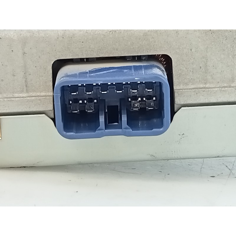 Recambio de modulo electronico para toyota land cruiser (j15) basis referencia OEM IAM 11306059331  E3-B2-17-1