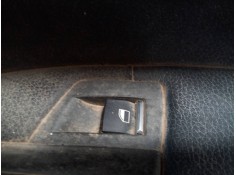 MANDO ELEVALUNAS TRASERO DERECHO 