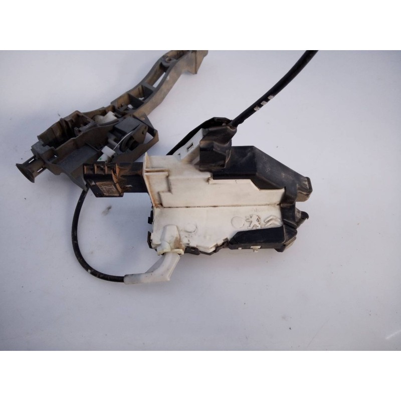 Recambio de cerradura puerta trasera izquierda para citroën c3 selection referencia OEM IAM   E1-A4--44-2