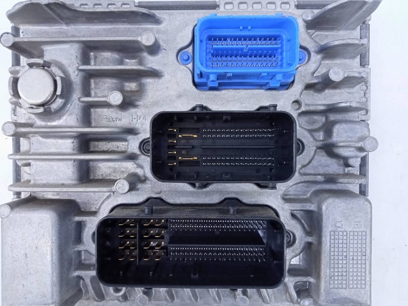 Recambio de centralita motor uce para opel astra k lim. 5türig dynamic referencia OEM IAM 55503869 A2C113908010003 E3-A5-19-4