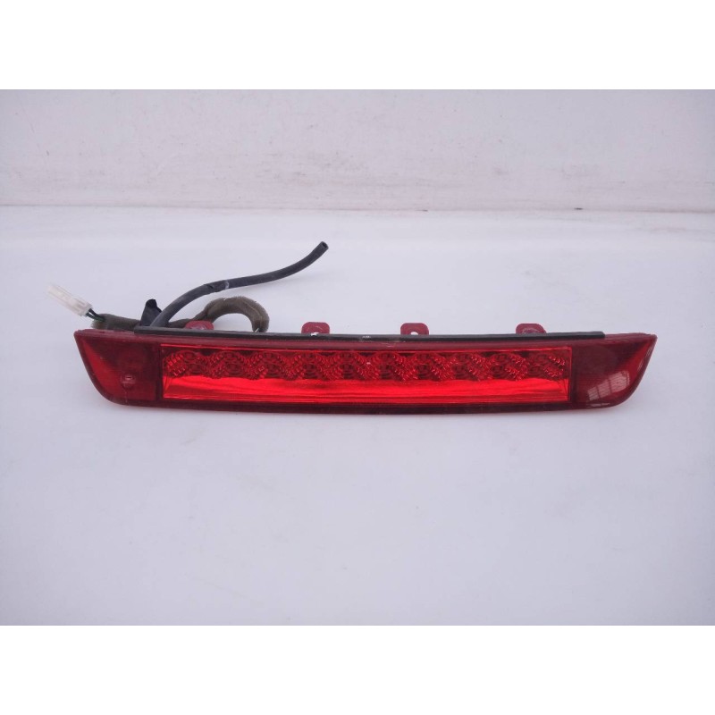Recambio de luz central de freno para hyundai santa fe (dm) style 4wd referencia OEM IAM 927002W000  E2-A4-44-2