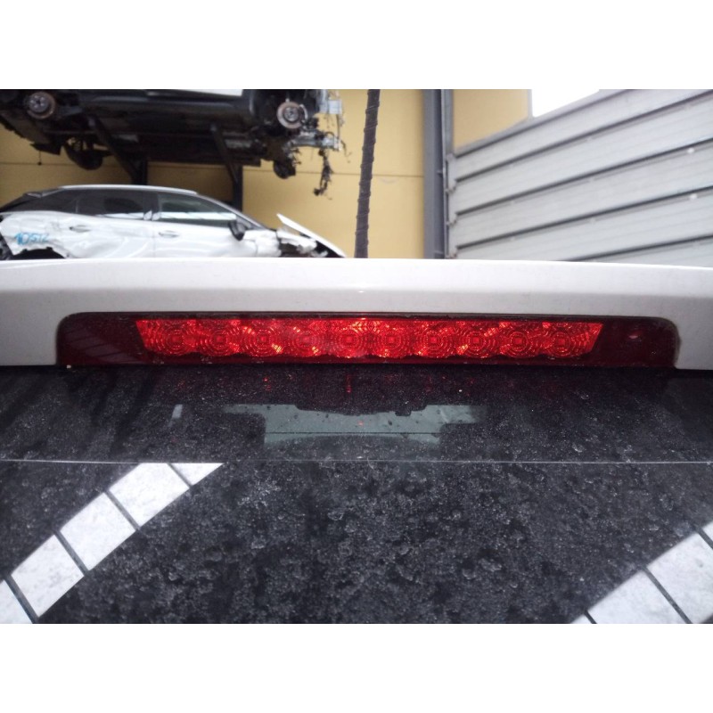 Recambio de luz central de freno para hyundai santa fe (dm) style 4wd referencia OEM IAM 927002W000  E2-A4-44-2