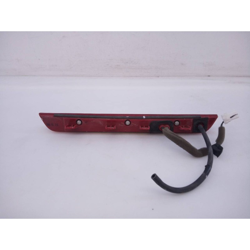 Recambio de luz central de freno para hyundai santa fe (dm) style 4wd referencia OEM IAM 927002W000  E2-A4-44-2