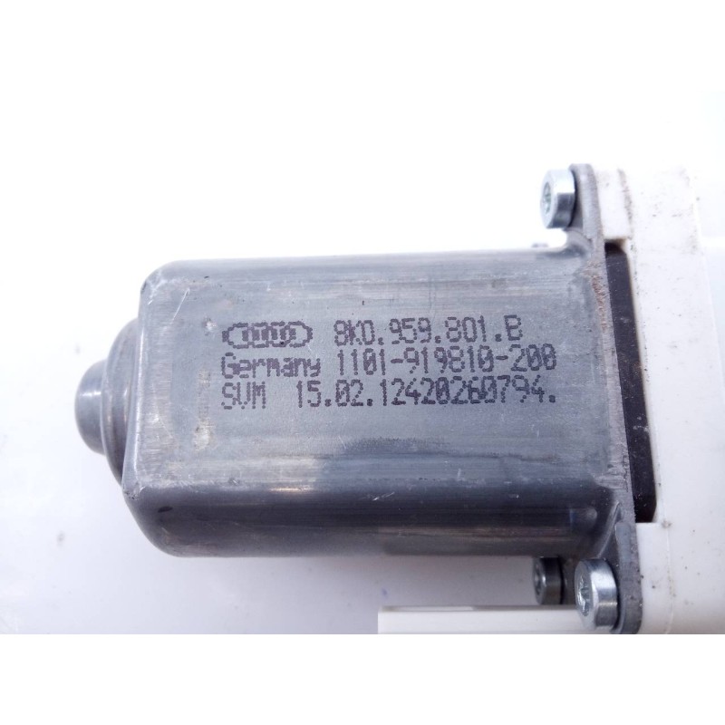 Recambio de motor elevalunas delantero izquierdo para porsche cayenne (typ 92aa) diesel referencia OEM IAM 8K0959801B  E1-A5-51-