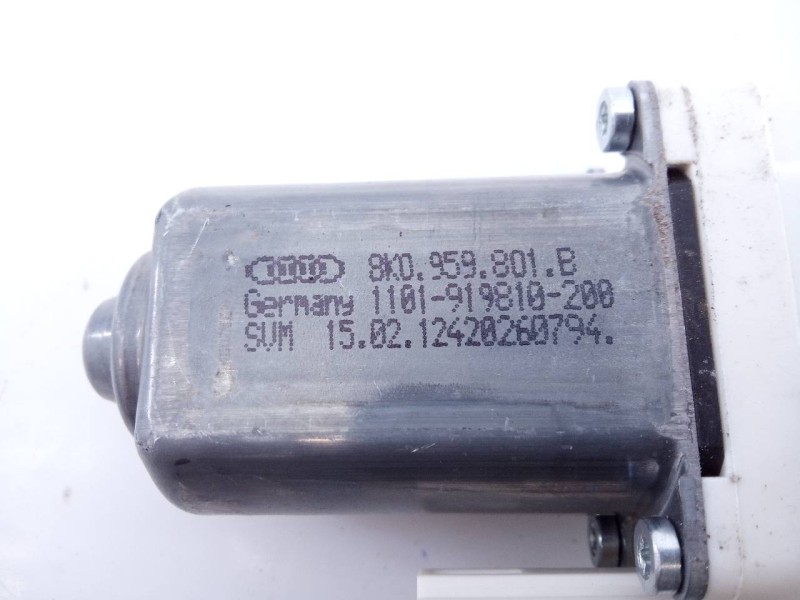 Recambio de motor elevalunas delantero izquierdo para porsche cayenne (typ 92aa) diesel referencia OEM IAM 8K0959801B  E1-A5-51-