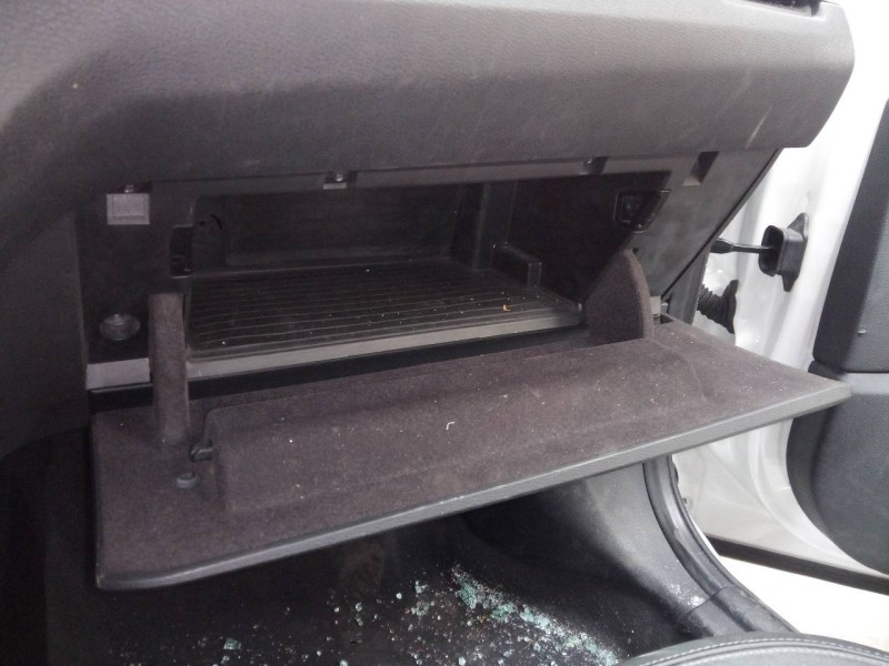 Recambio de guantera para bmw serie x1 (f48) sdrive18d referencia OEM IAM   