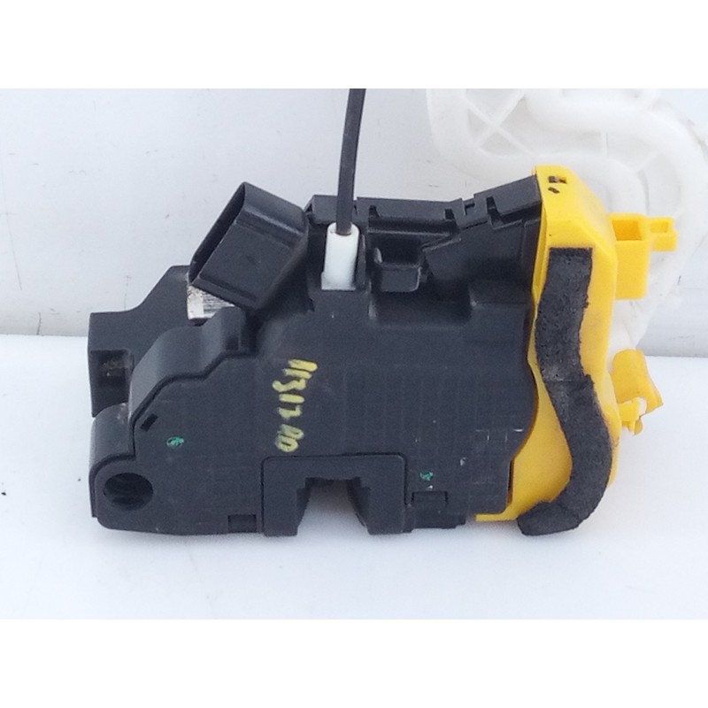 Recambio de cerradura puerta delantera derecha para kia cee´d drive referencia OEM IAM 81320A2410KLN A045035 E3-B5-10-2