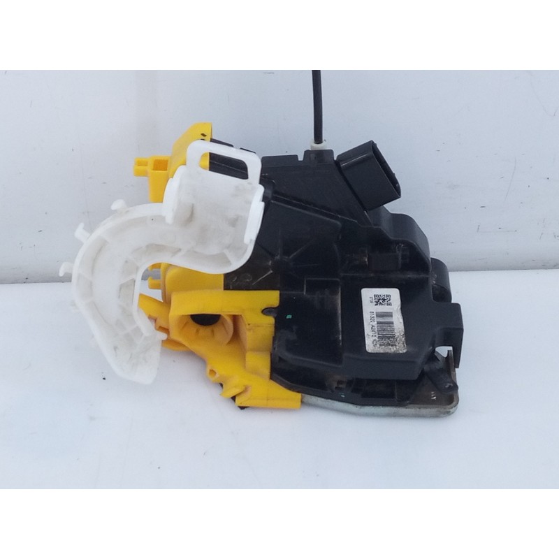 Recambio de cerradura puerta delantera derecha para kia cee´d drive referencia OEM IAM 81320A2410KLN A045035 E3-B5-10-2