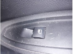 MANDO ELEVALUNAS DELANTERO DERECHO 