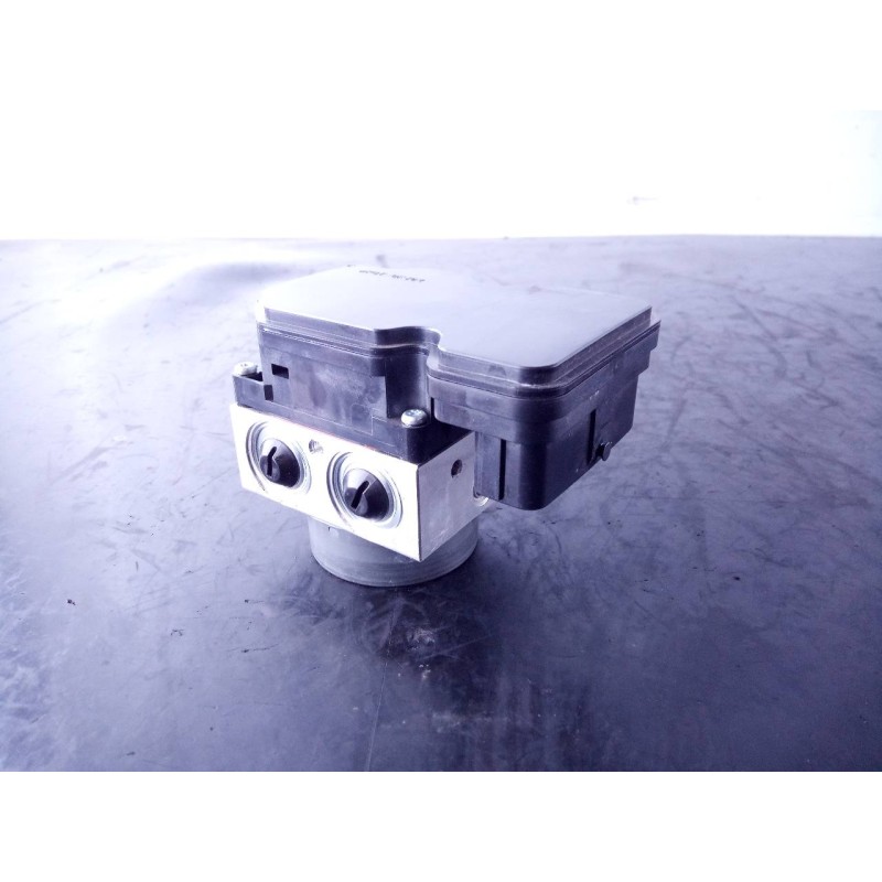 Recambio de abs para toyota c-hr hybrid dynamic referencia OEM IAM 4451010110 11304041570 P3-B9-20-2