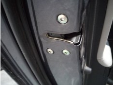 CERRADURA PUERTA TRASERA IZQUIERDA 