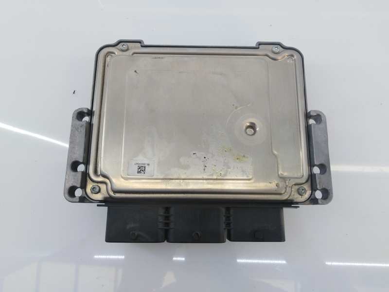 Recambio de centralita motor uce para citroën c3 selection referencia OEM IAM 9674254080 0281015849 E3-B2-33-1