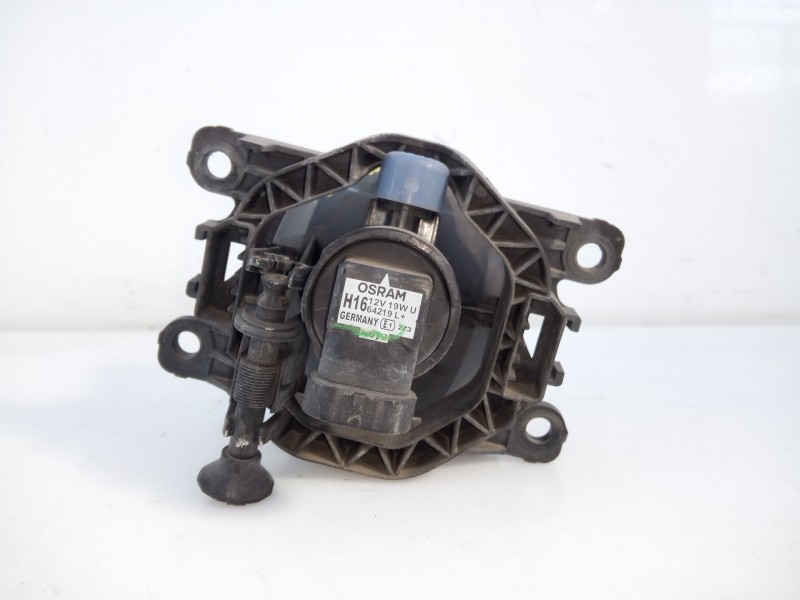 Recambio de faro antiniebla izquierdo para renault clio iv limited referencia OEM IAM 261500097R  E1-A1-43-1