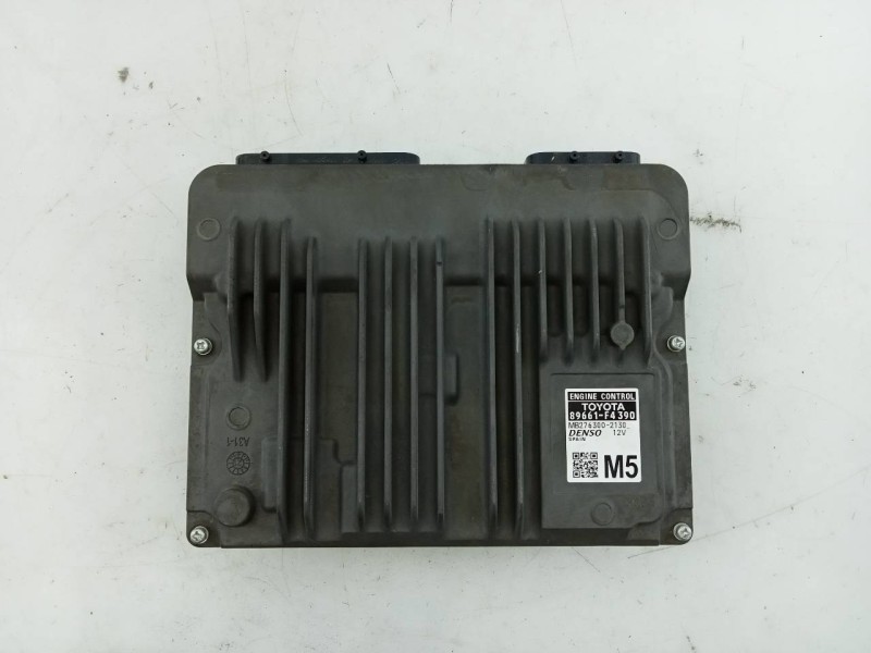 Recambio de centralita motor uce para toyota c-hr hybrid dynamic referencia OEM IAM 89661F4390 MB2763002130 E3-B2-19-2