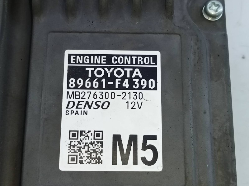 Recambio de centralita motor uce para toyota c-hr hybrid dynamic referencia OEM IAM 89661F4390 MB2763002130 E3-B2-19-2