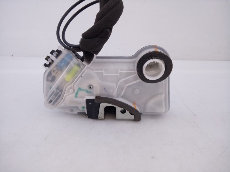 Recambio de cerradura puerta delantera derecha para toyota c-hr hybrid dynamic referencia OEM IAM   E2-B4-50-2
