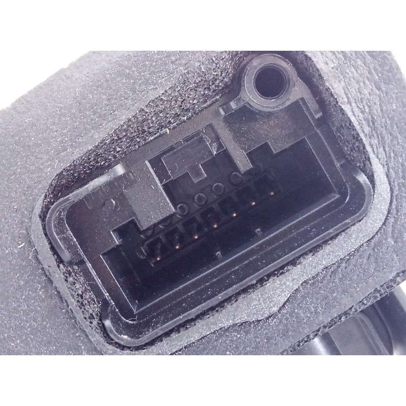 Recambio de cerradura puerta delantera derecha para volkswagen passat lim. (3g2) edition bmt referencia OEM IAM 5E1837016R 52768