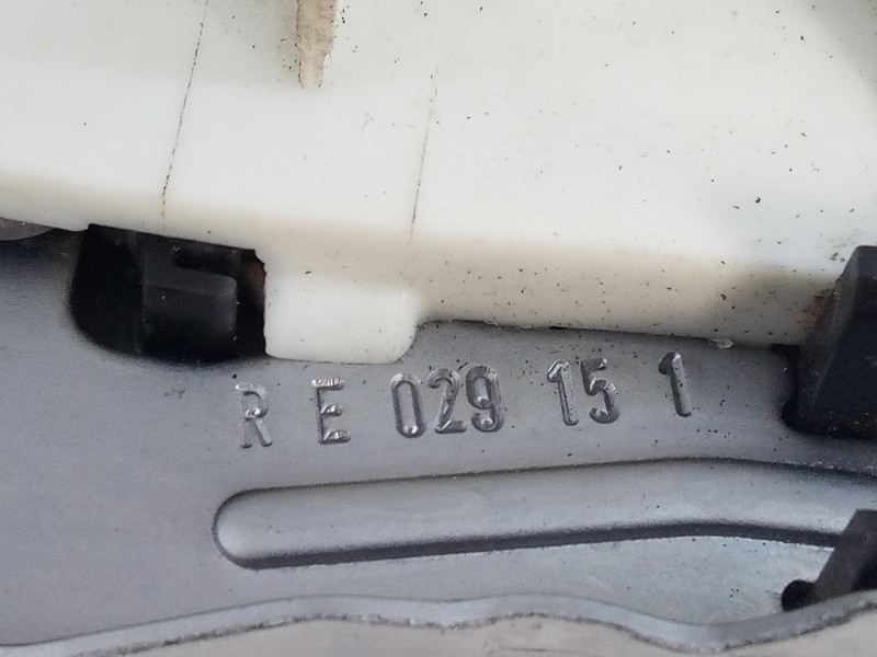 Recambio de cerradura puerta delantera derecha para volkswagen passat lim. (3g2) edition bmt referencia OEM IAM 5E1837016R 52768