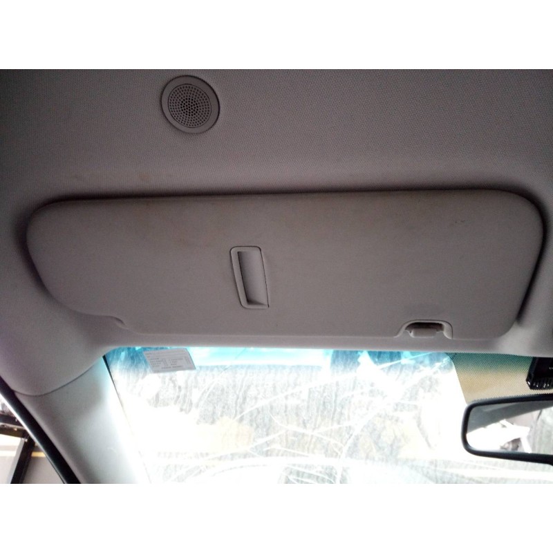 Recambio de parasol izquierdo para kia cee´d drive referencia OEM IAM   