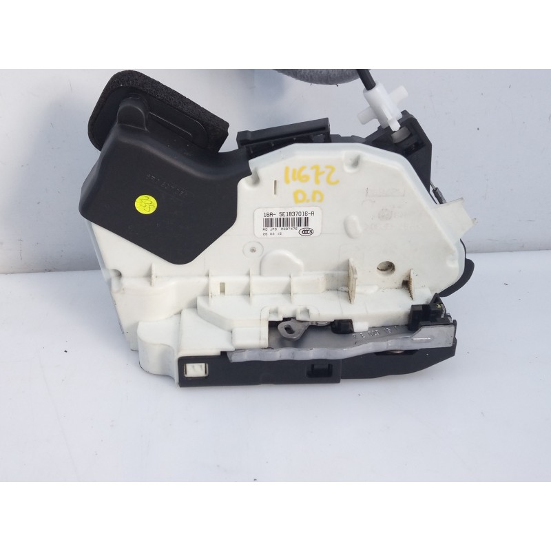 Recambio de cerradura puerta delantera derecha para volkswagen passat lim. (3g2) edition bmt referencia OEM IAM 5E1837016R 52768
