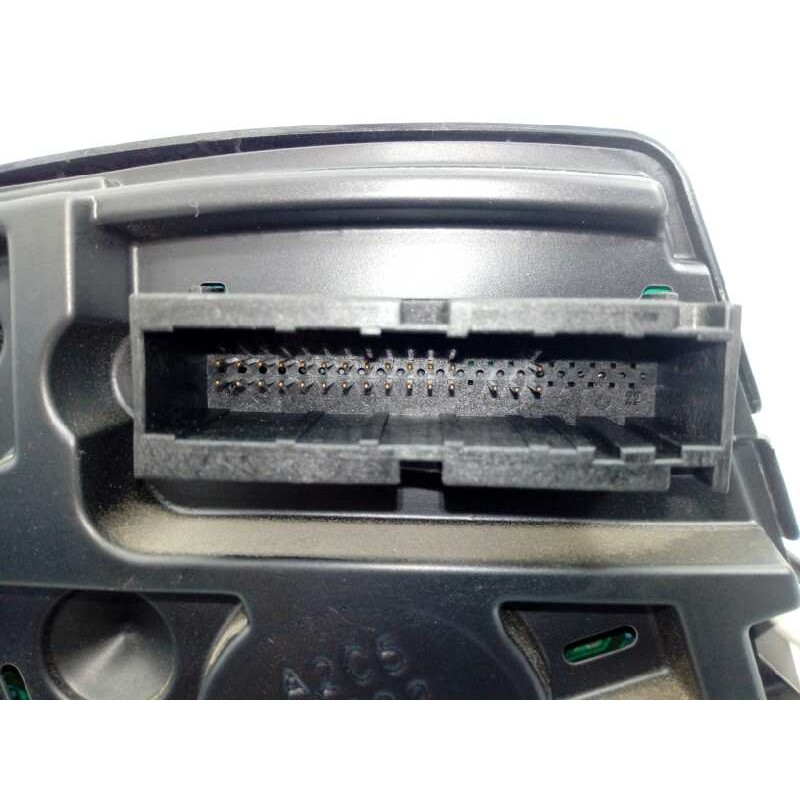 Recambio de cuadro instrumentos para opel astra h berlina cosmo referencia OEM IAM 13225986  E3-A5-17-1