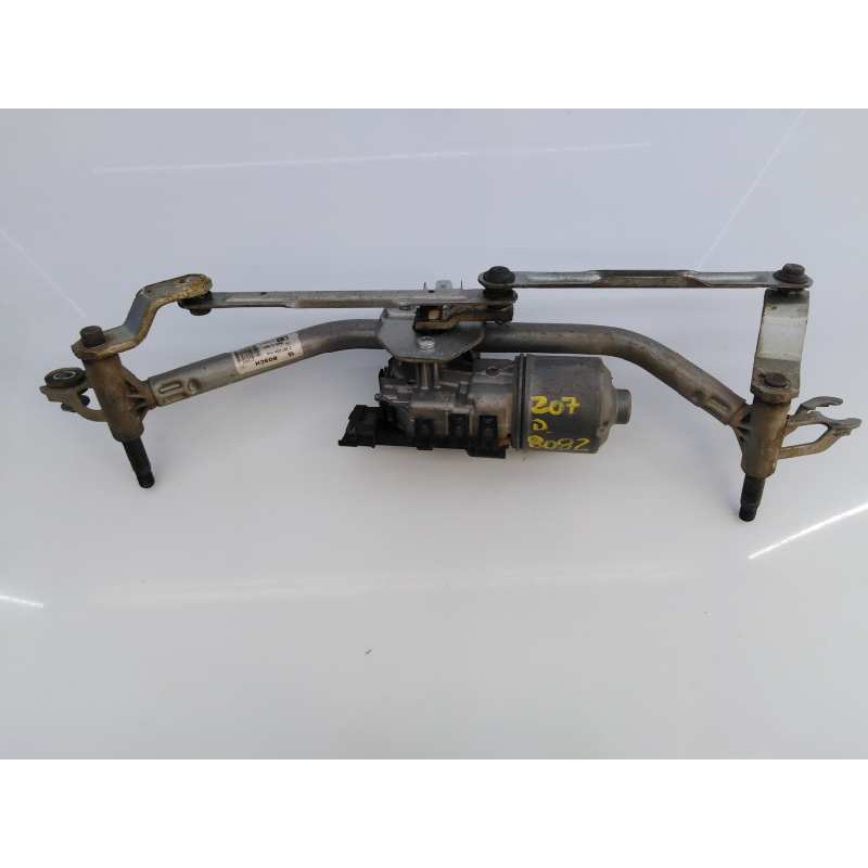 Recambio de motor limpia delantero para peugeot 207 confort referencia OEM IAM 0390241540 3397020769 E1-A4-28-1